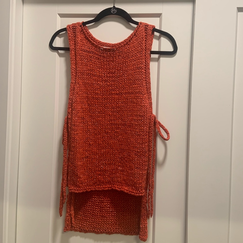 Sleeveless Sweater